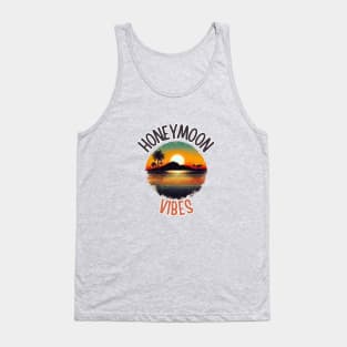 Honeymoon Vibes Tropical Vintage Sunset Tank Top